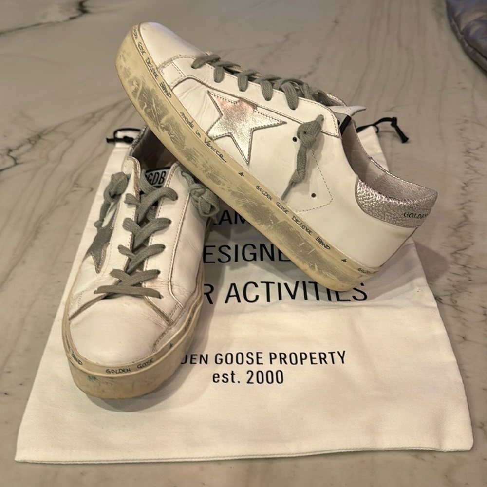Golden goose super star leather upper net tone suede star